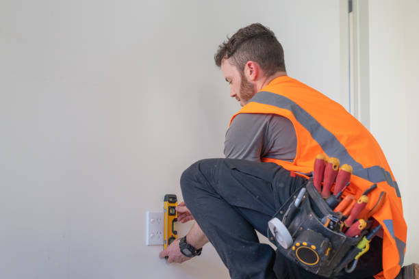 Best Licensed Electrician  in Miami Lakes, FL